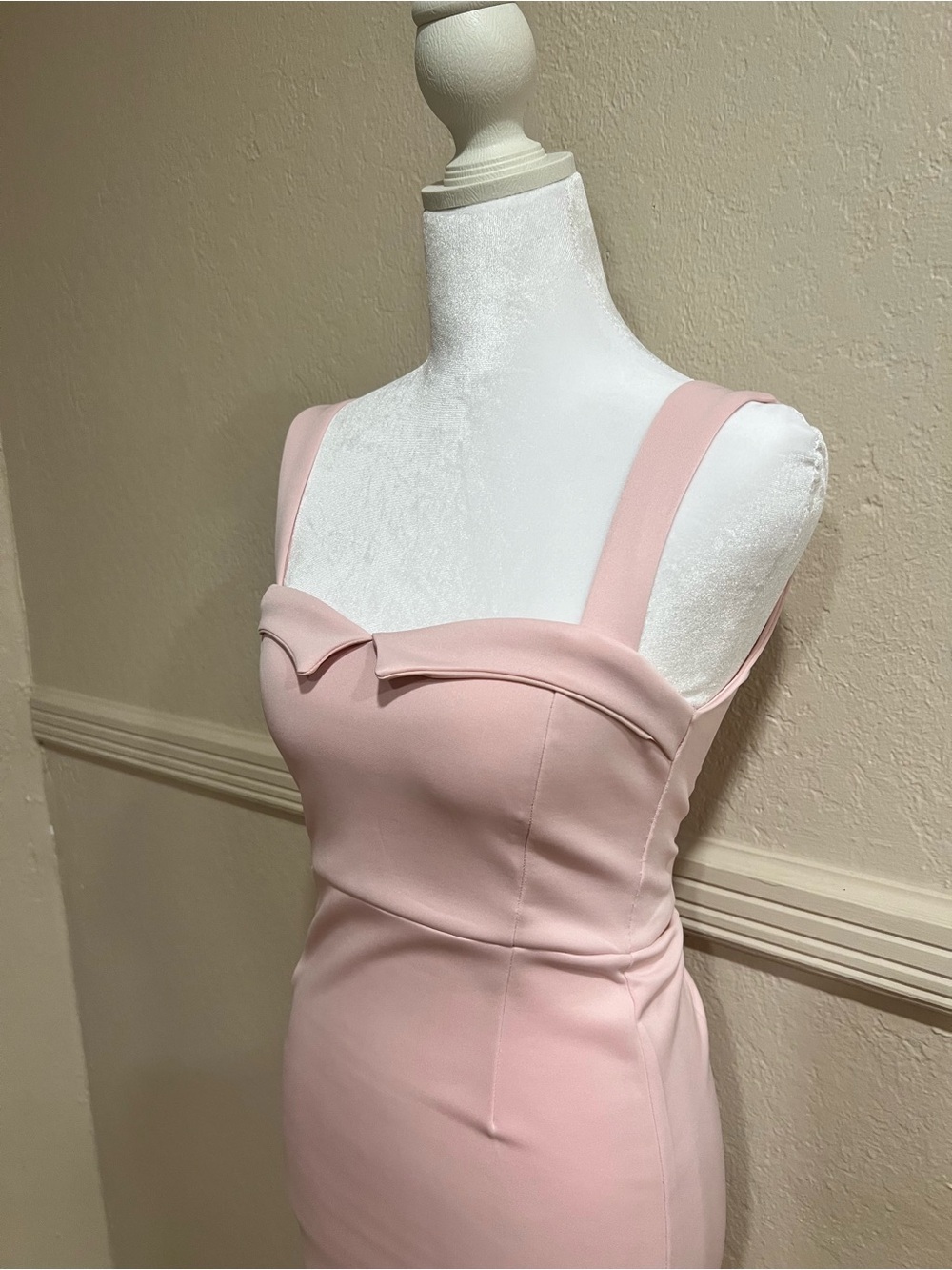 Asos Elegant Pink Maxi Dress with Sweetheart Detail - Picture 6 of 10